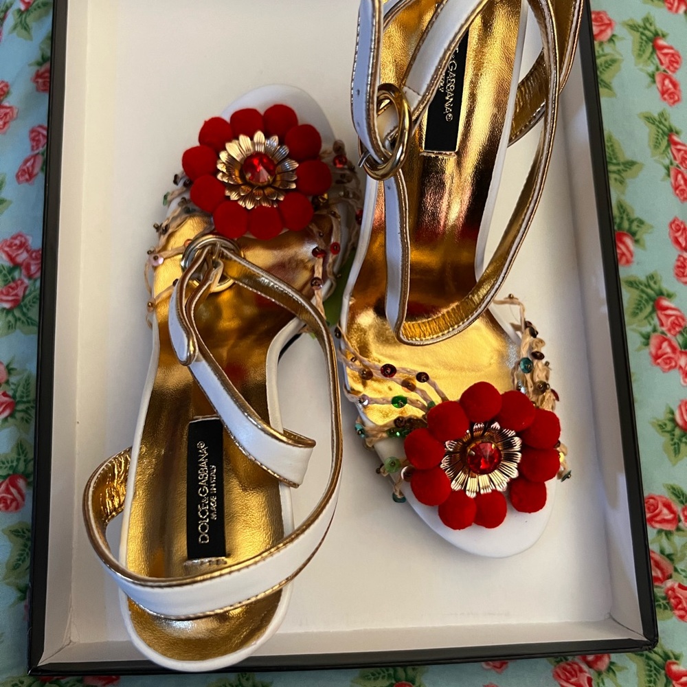 D&G